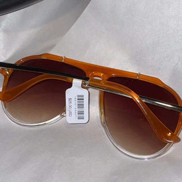 Free People Ventura Sunglasses Orange Gradient NWT MSRP $25 - Picture 5 of 5
